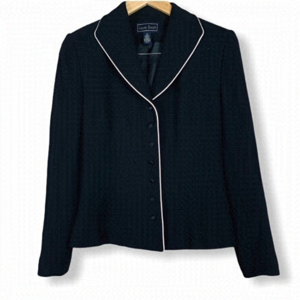 𝅺laura Scott Blazer